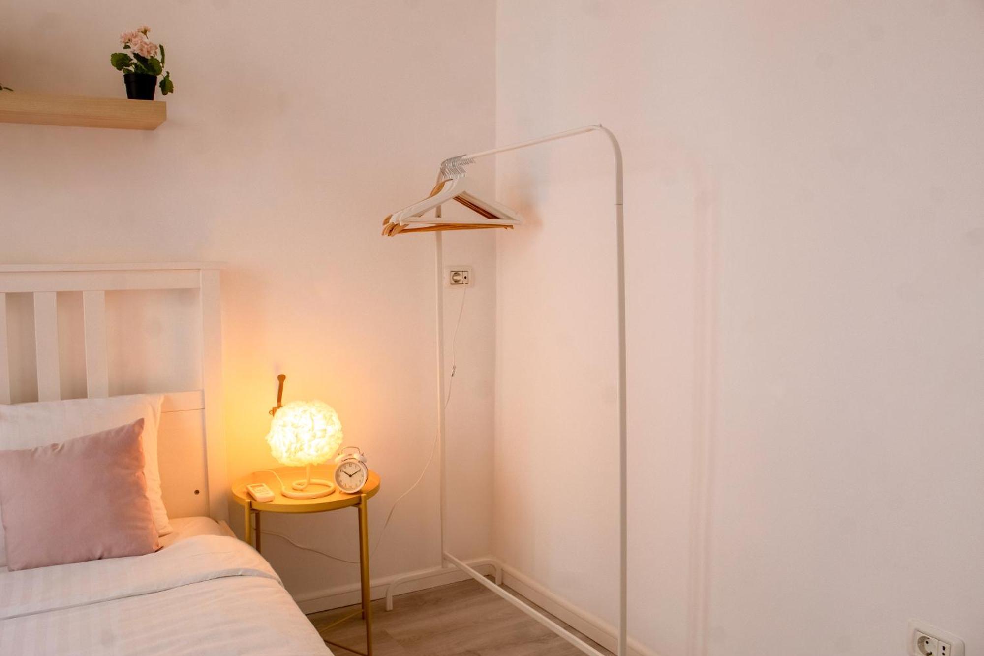 Domus Old Town Retreat Cozy & Central Bukarest Kültér fotó